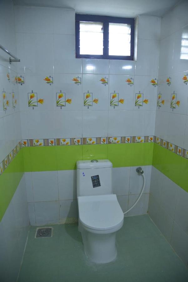 Aqua Green Home Stay Munroe Island エクステリア 写真